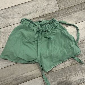 Green Shorts Cotton Pocket